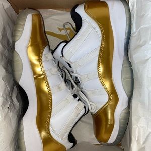 Air Jordan 11 Retro Low OG BG 6.5Y.